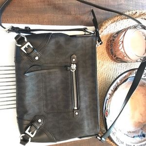 Black Michael Kors 12X9 purse. Great condition